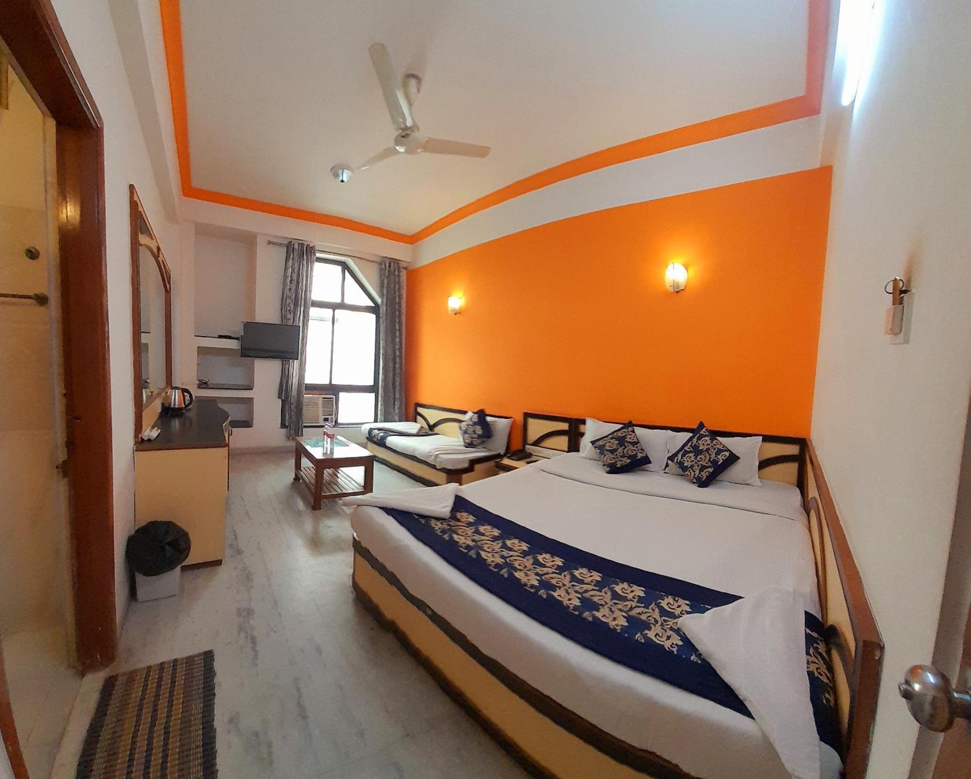 Hotel Indore Palace - Feel At Home Shirdi Exterior photo