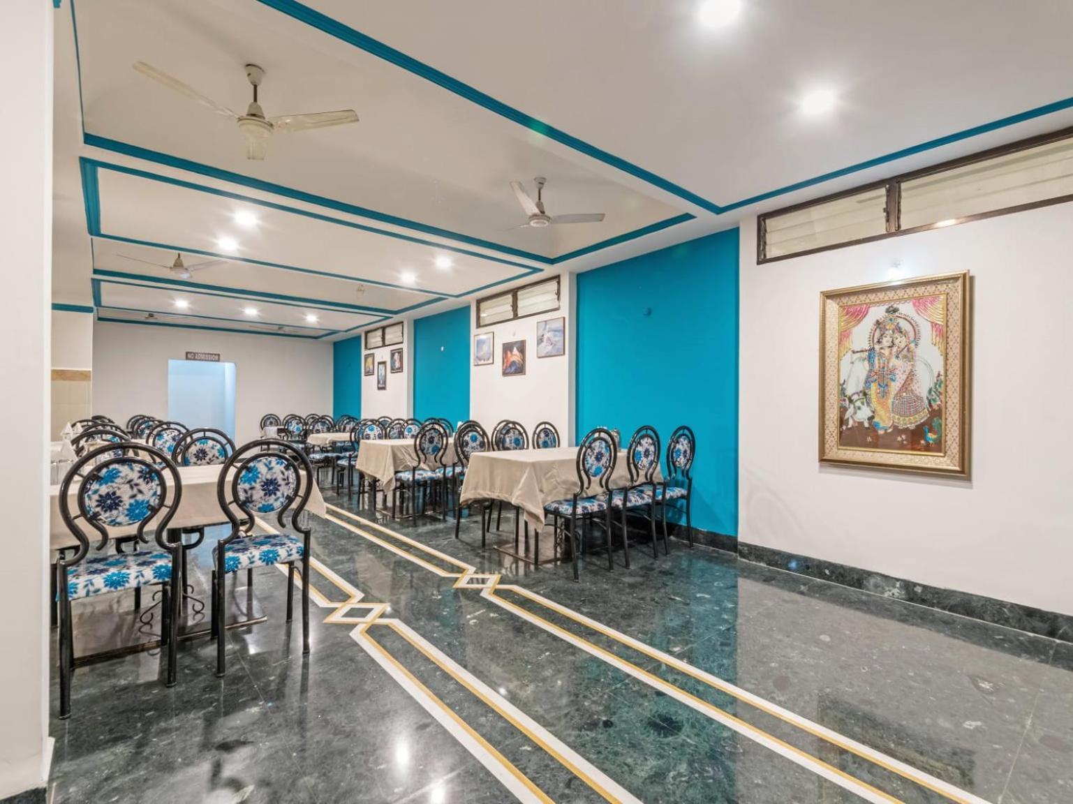 Hotel Indore Palace - Feel At Home Shirdi Exterior photo