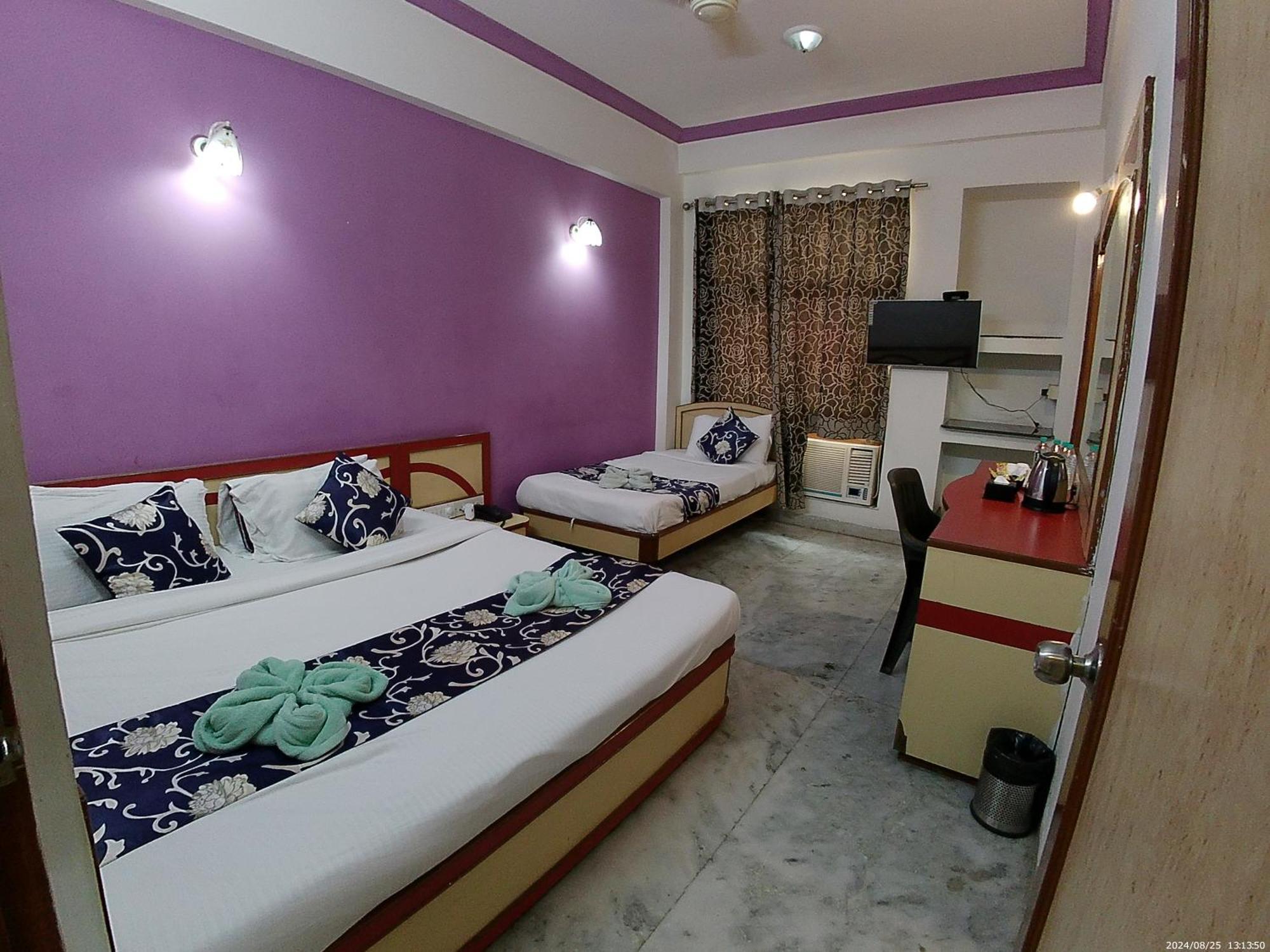 Hotel Indore Palace - Feel At Home Shirdi Exterior photo