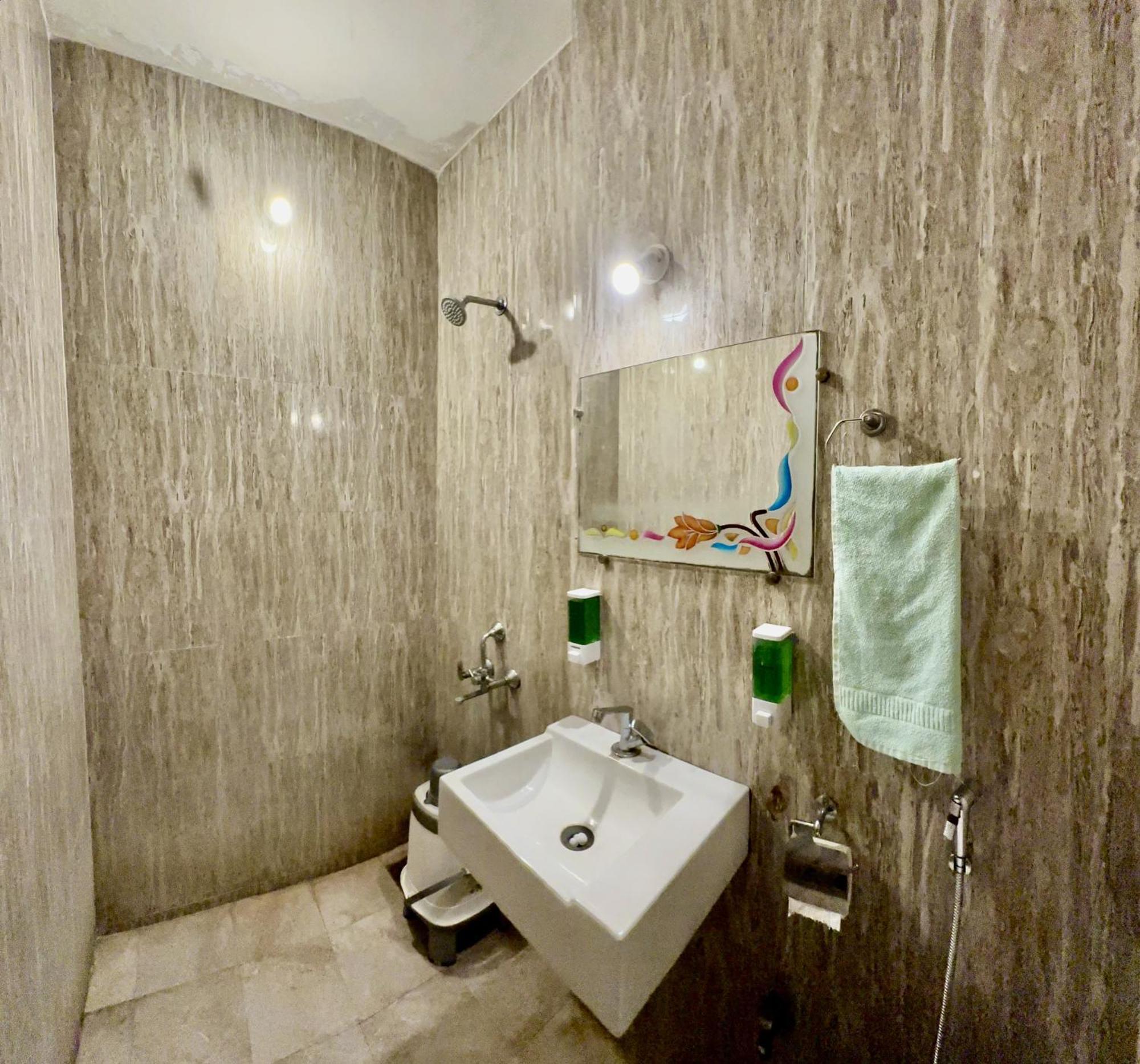 Hotel Indore Palace - Feel At Home Shirdi Exterior photo