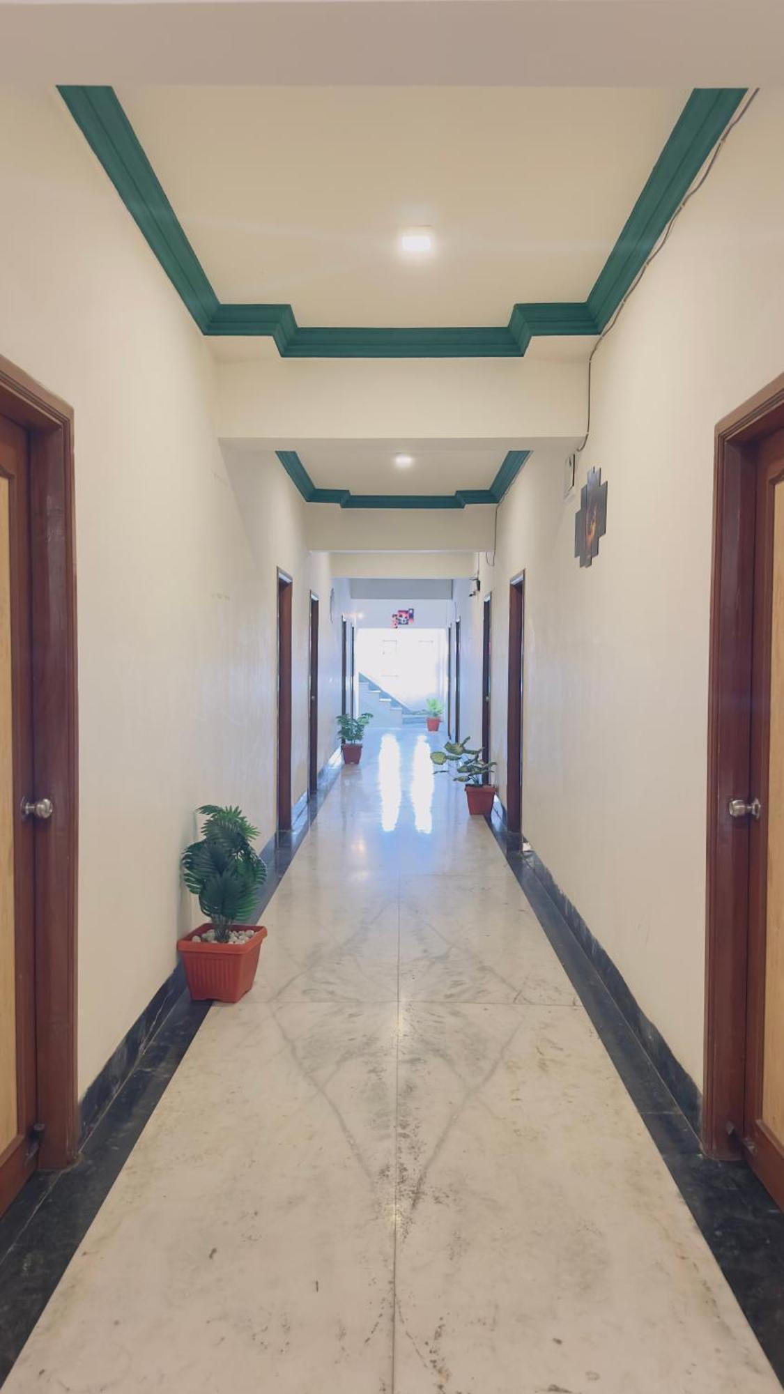 Hotel Indore Palace - Feel At Home Shirdi Exterior photo